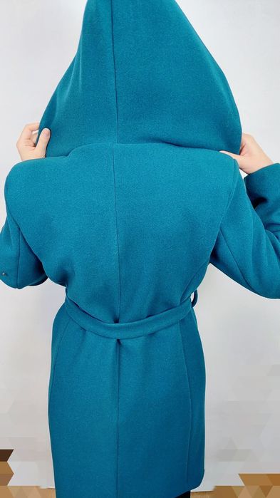 Стилно италианско палто