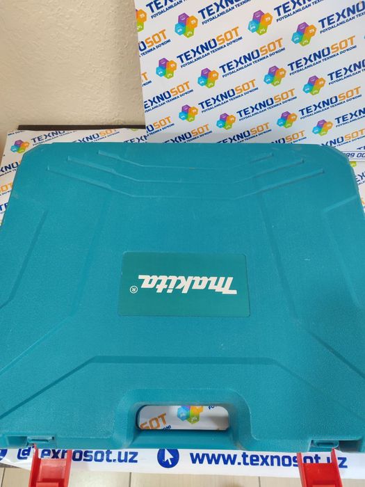 Ппродается набор инструментов MAKITA