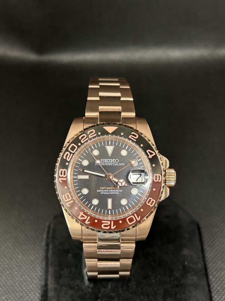 Часовник Seiko Rootbeer GMT мод
