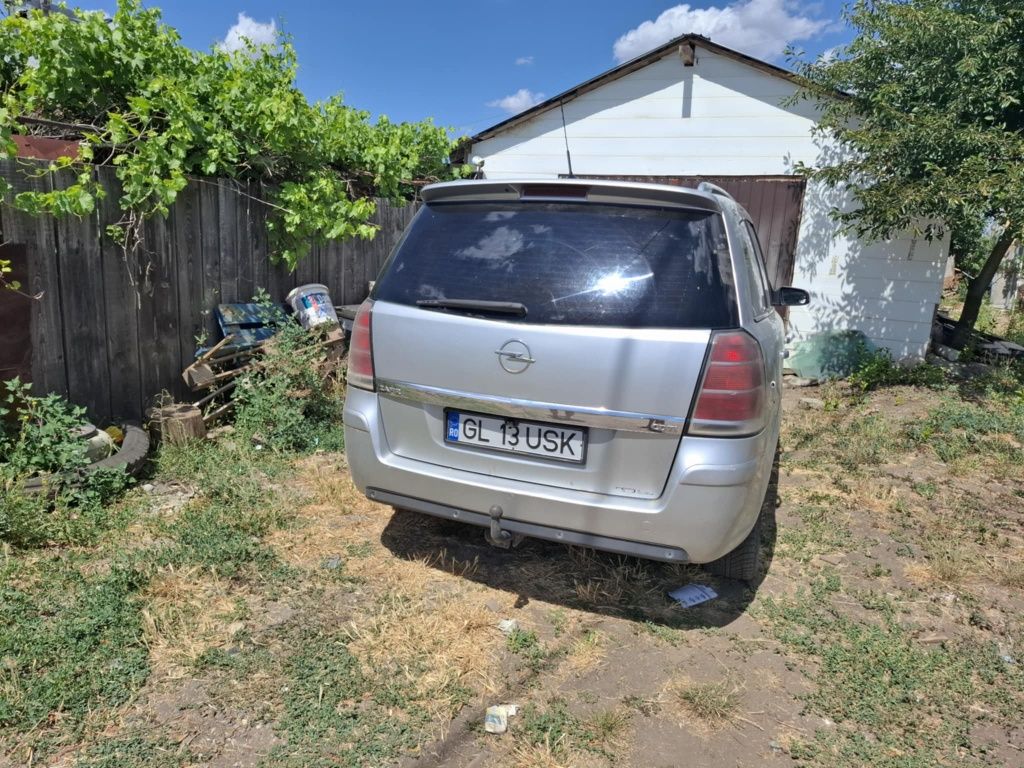 Opel Zafira B 1.9