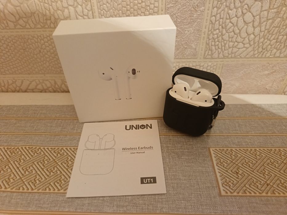 Беспроводные наушники.