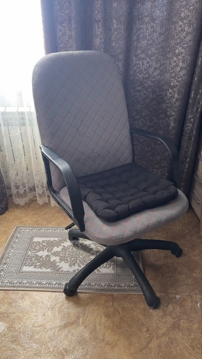 Продам кресло б/у в хорошем состоянии