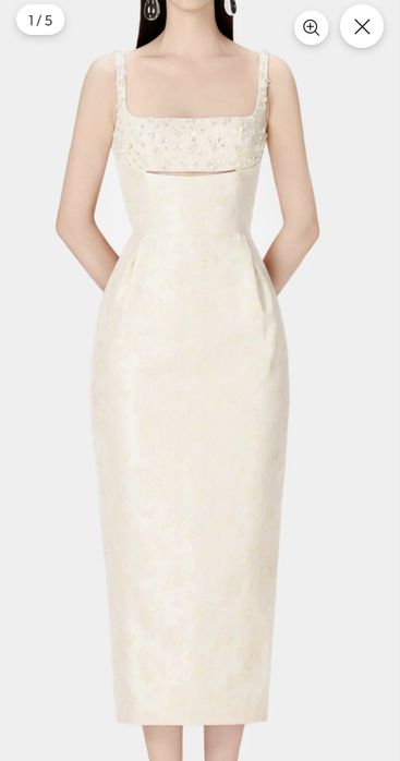 Продам коктельное платье ELISABETTA FRANCHI (нежно розового оттенка)