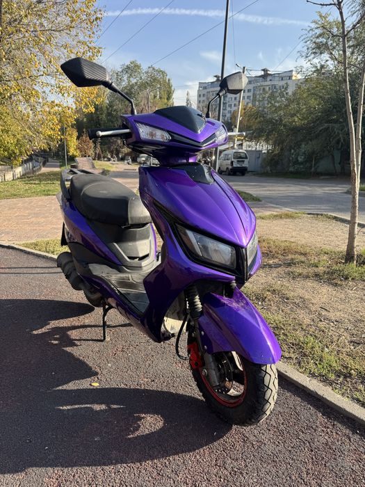 Мопед М8 лия. Liya скутер