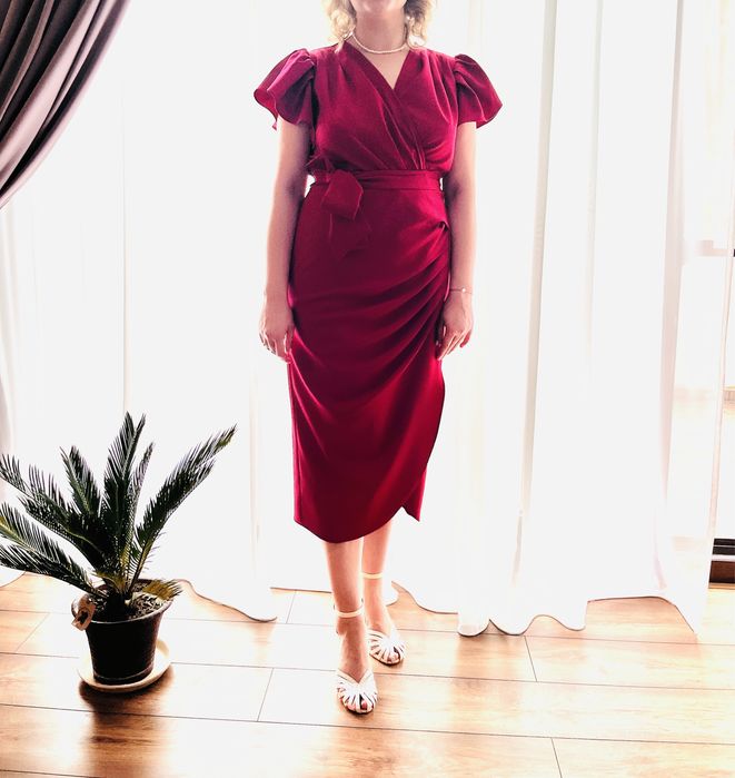 Rochie petrecuta elegantă de eveniment