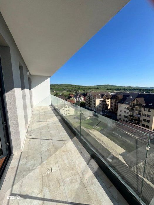 Apartament de vanzare, cu 2 camere, 50 mp, zona Independentei