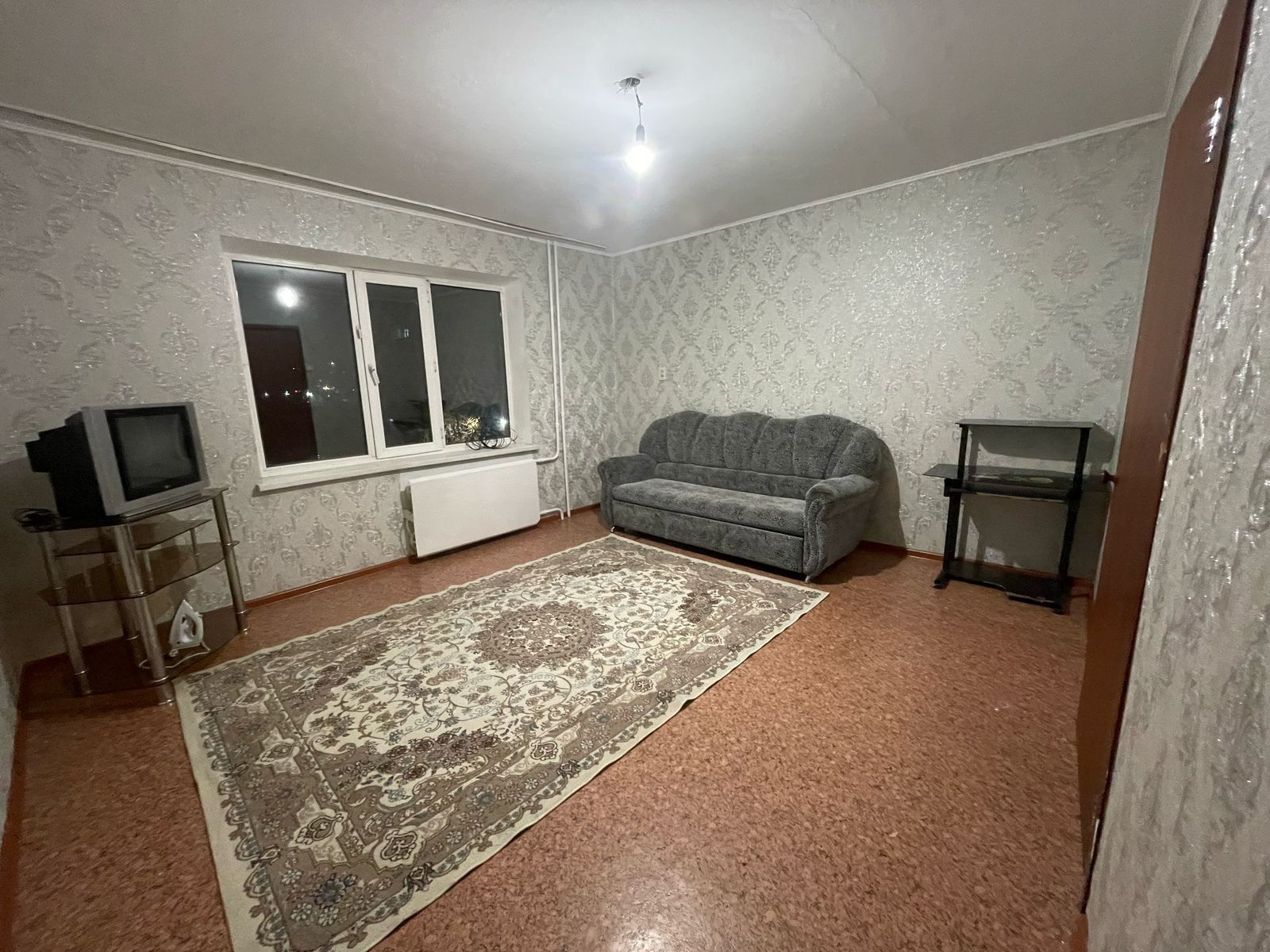 Сдам 2комн квартиру
