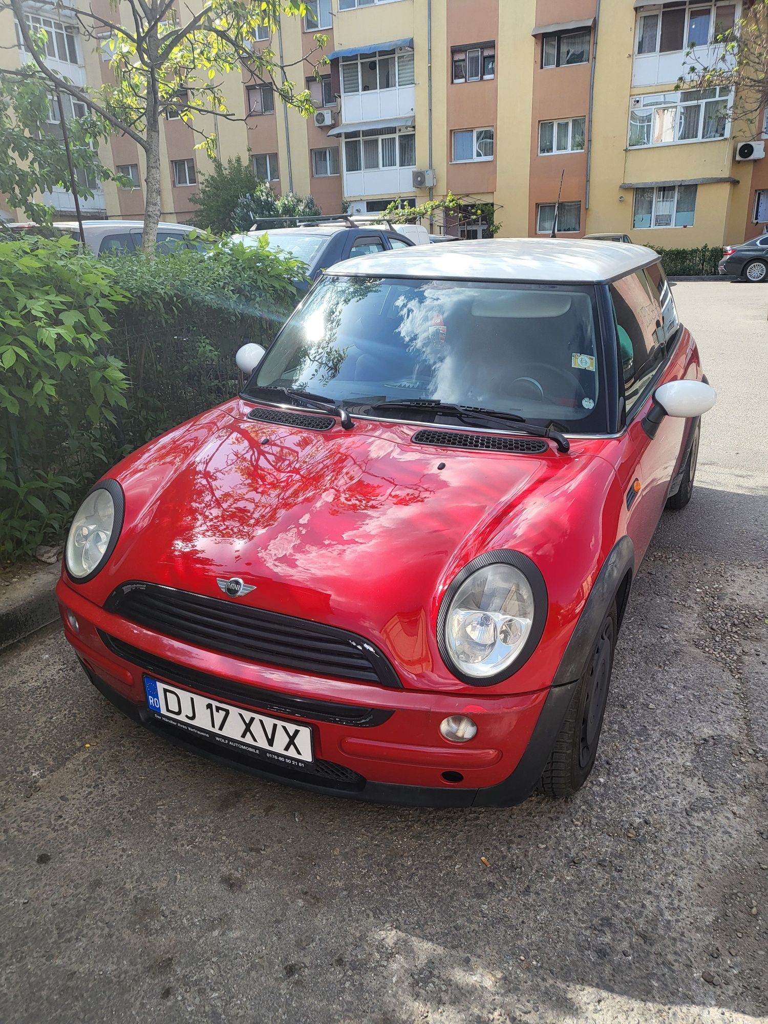 Vand mini cooper sau schimb cu diesel si 5 usi plus diferenta!