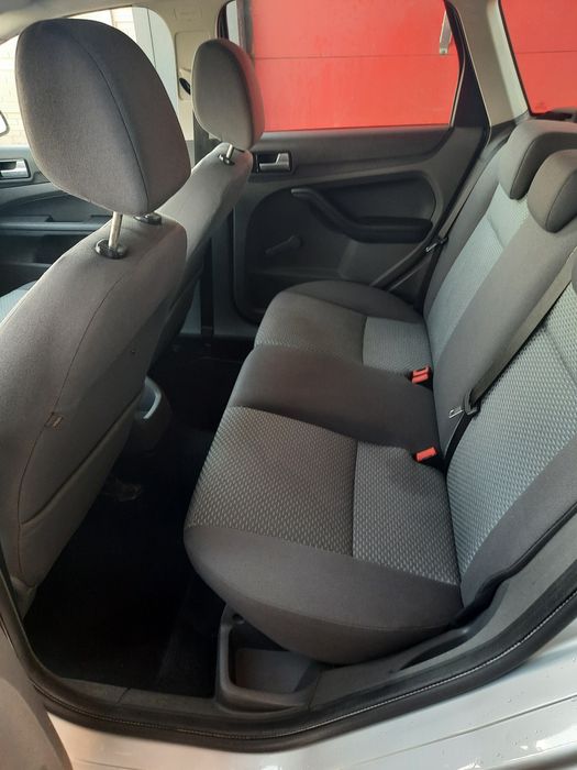 Vand Ford focus Turnier. 1.6,109 cp 2006