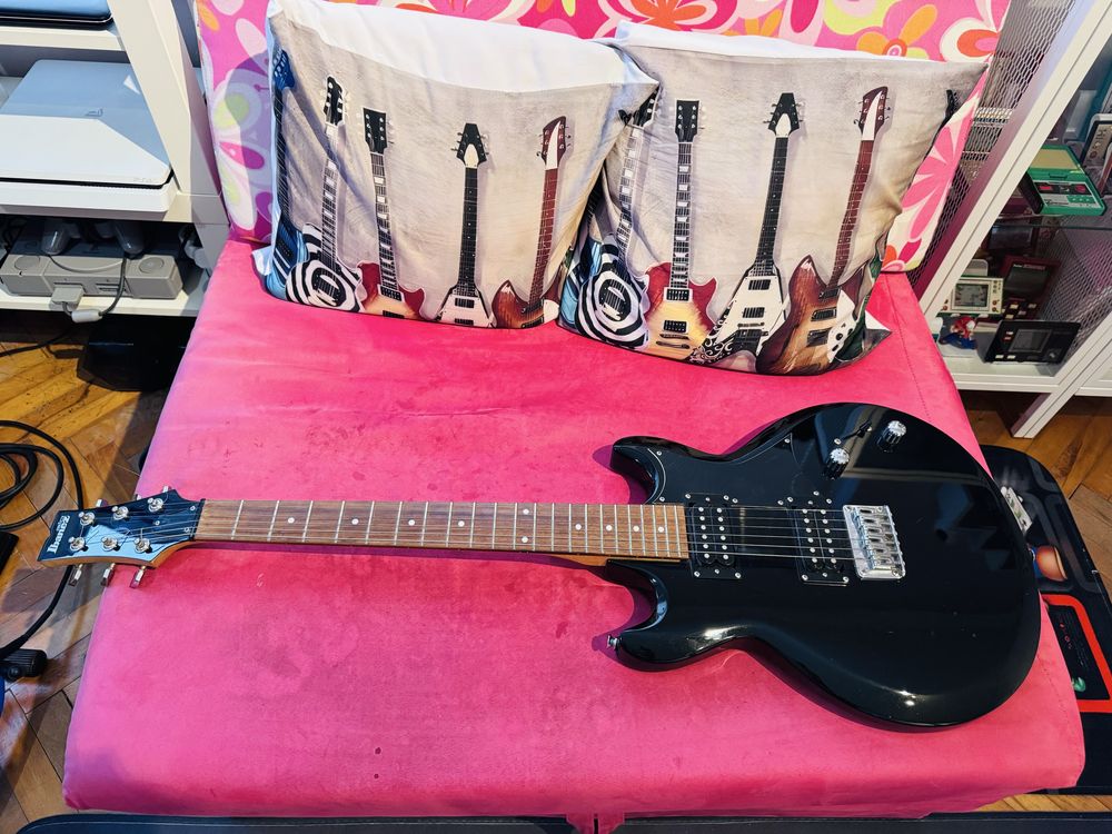 Продавам китара Ibanez Gio