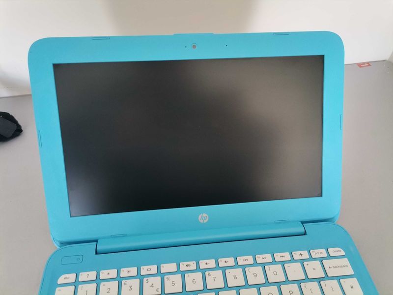 Лаптоп - HP Stream 14 14.1" Celeron N3060