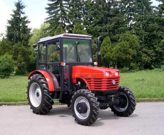 Parbriz geam luneta tractor Universal 453 (U453) U483 523 533