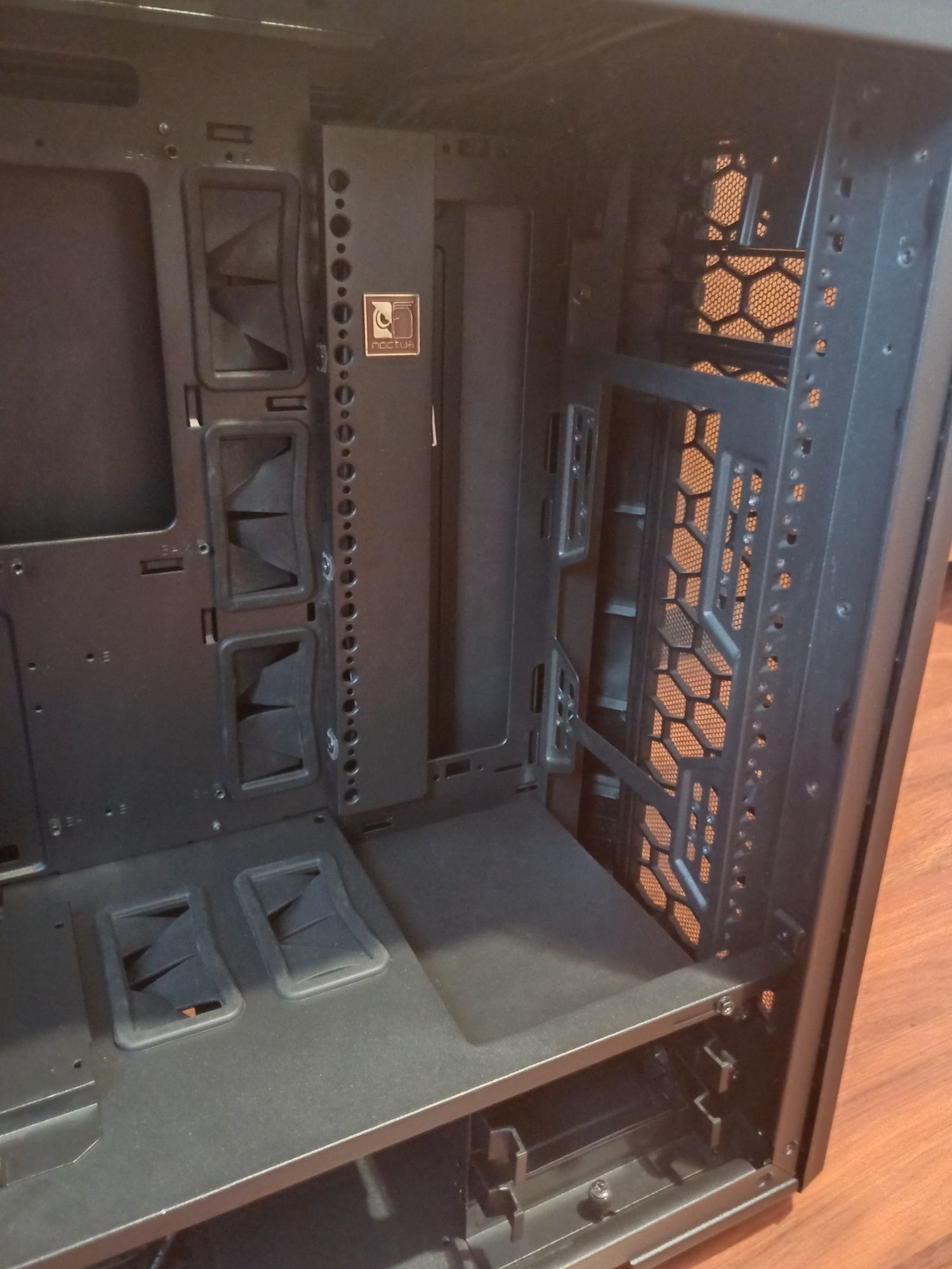 Carcasa cooler master mc500p