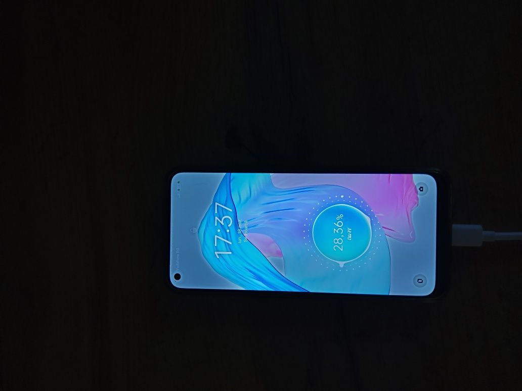 Vând telefon Realme 9 cu garantie