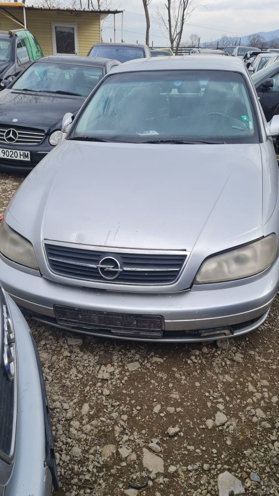 Opel Omega 2.2 , опел омега На Части !!!