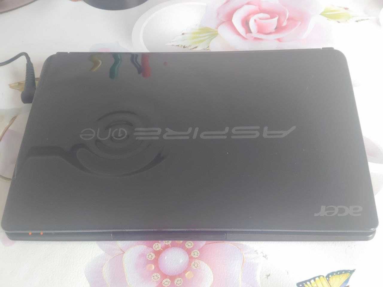 Продаю ноутбук Acer Aspire One D257-N57Ck