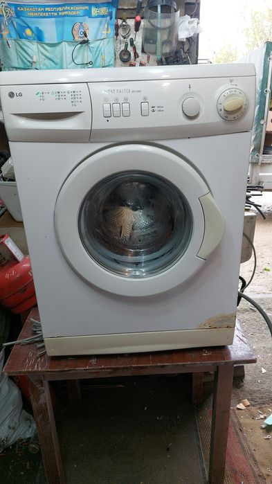 Машинка автомат продам