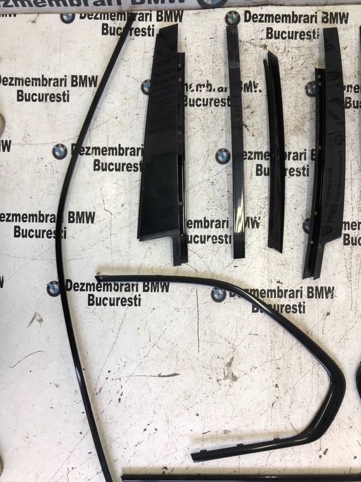 Ornamente trimuri usi shadow line negru lucios BMW X5 E70