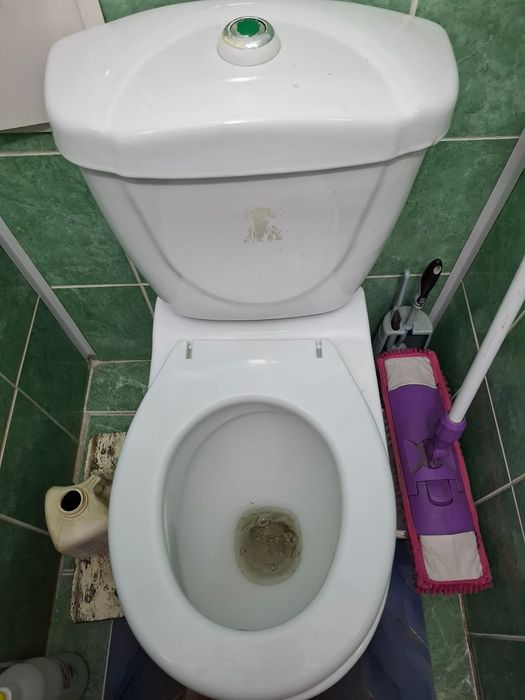 Продам унитаз б/у