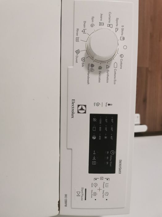 Masina de spalat verticala - Electrolux - defecta (motor funcțional)