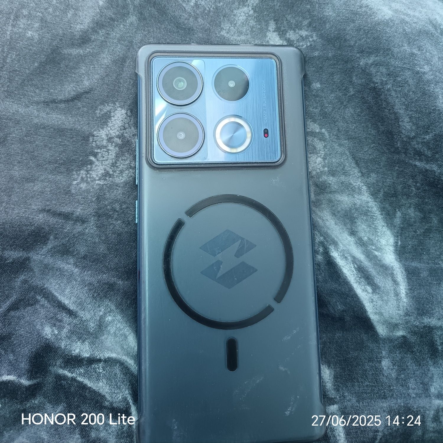 инфинкс нот 40 с