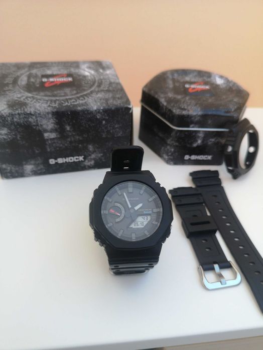 Casio G-Shock GA-B2100 (с нов безел, стъклен протектор)