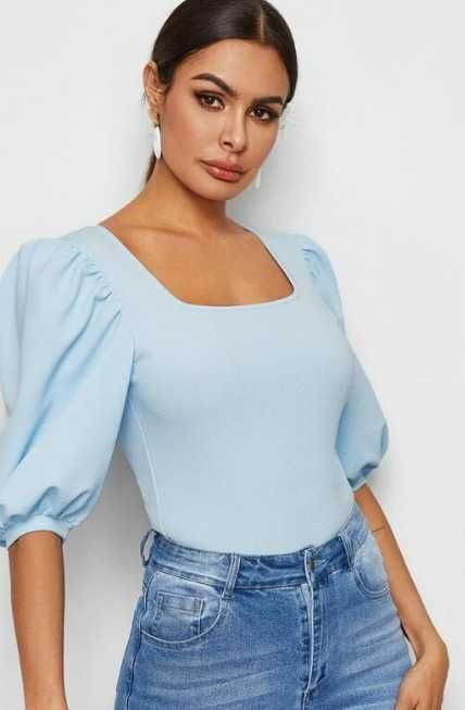 Bluza bleu cu umeri bufanti