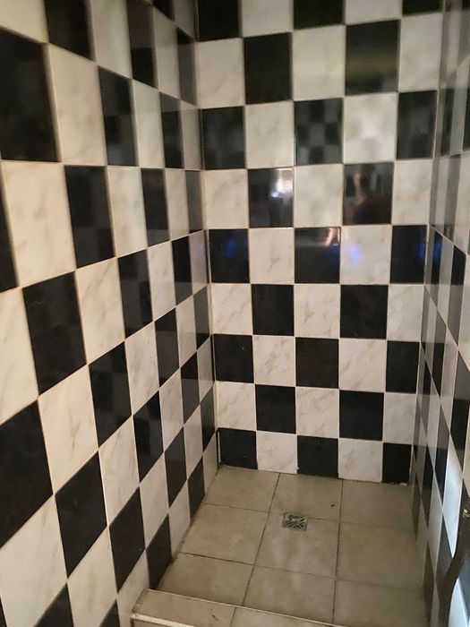 vand casa la tara