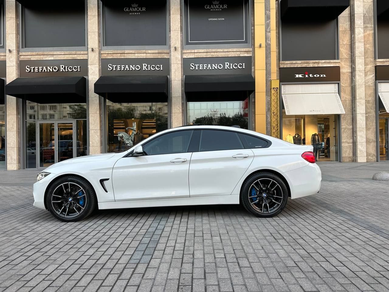 Продам срочно BMW краска 100% чистая пробег 51000