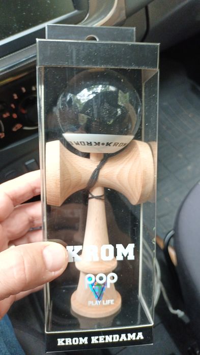 Kendama Krom POP Sticky