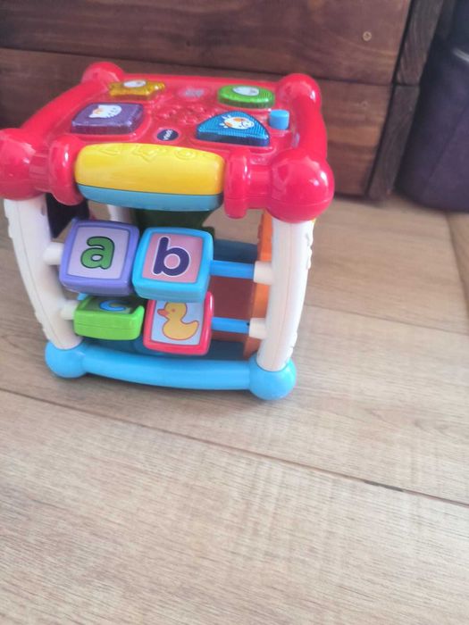 Vand Cub interactiv Vtech in limba romana