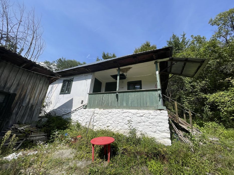 Proprietate ideala investitie(Open Air Blues Festival)-Brezoi(Valcea)