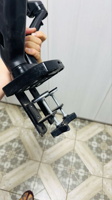 Кронштейн для мониторов 2 шт
