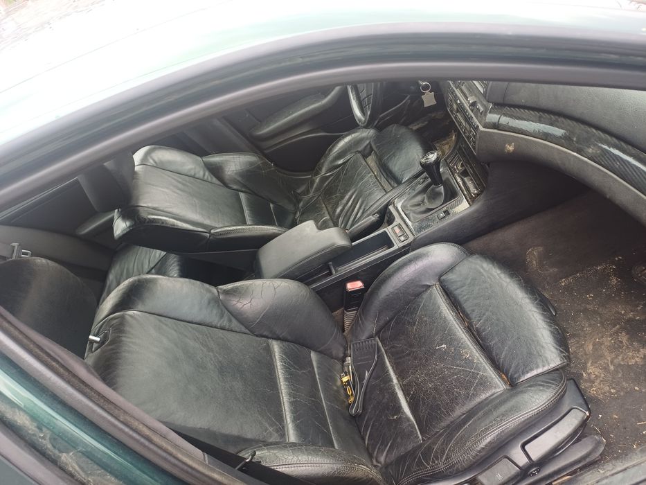 Bmw e 46 1.8 benzina si gaz stare buna interior piele acte expirate