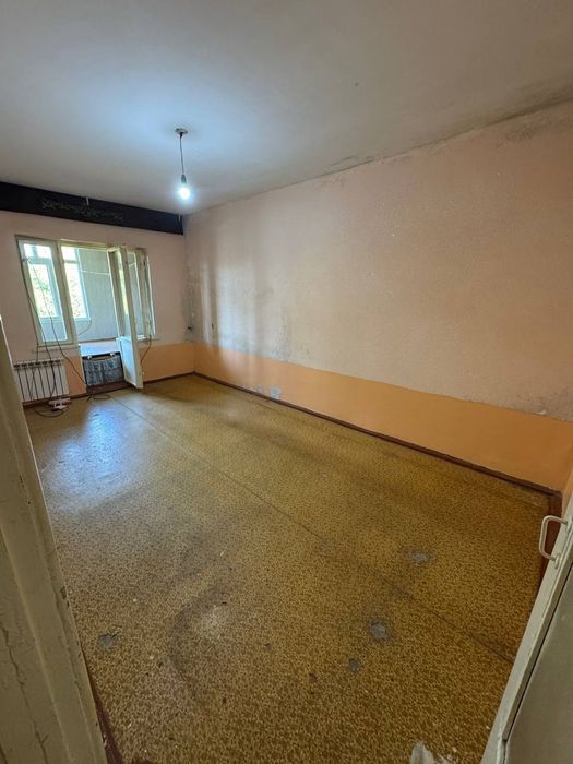 Продается квартира в городе Янгиюле.