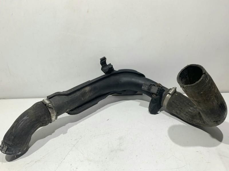 Tubulatura intercooler Volkswagen Passat B7 (2010-2014) 2.0 tdi CFFB 1K0145770AE