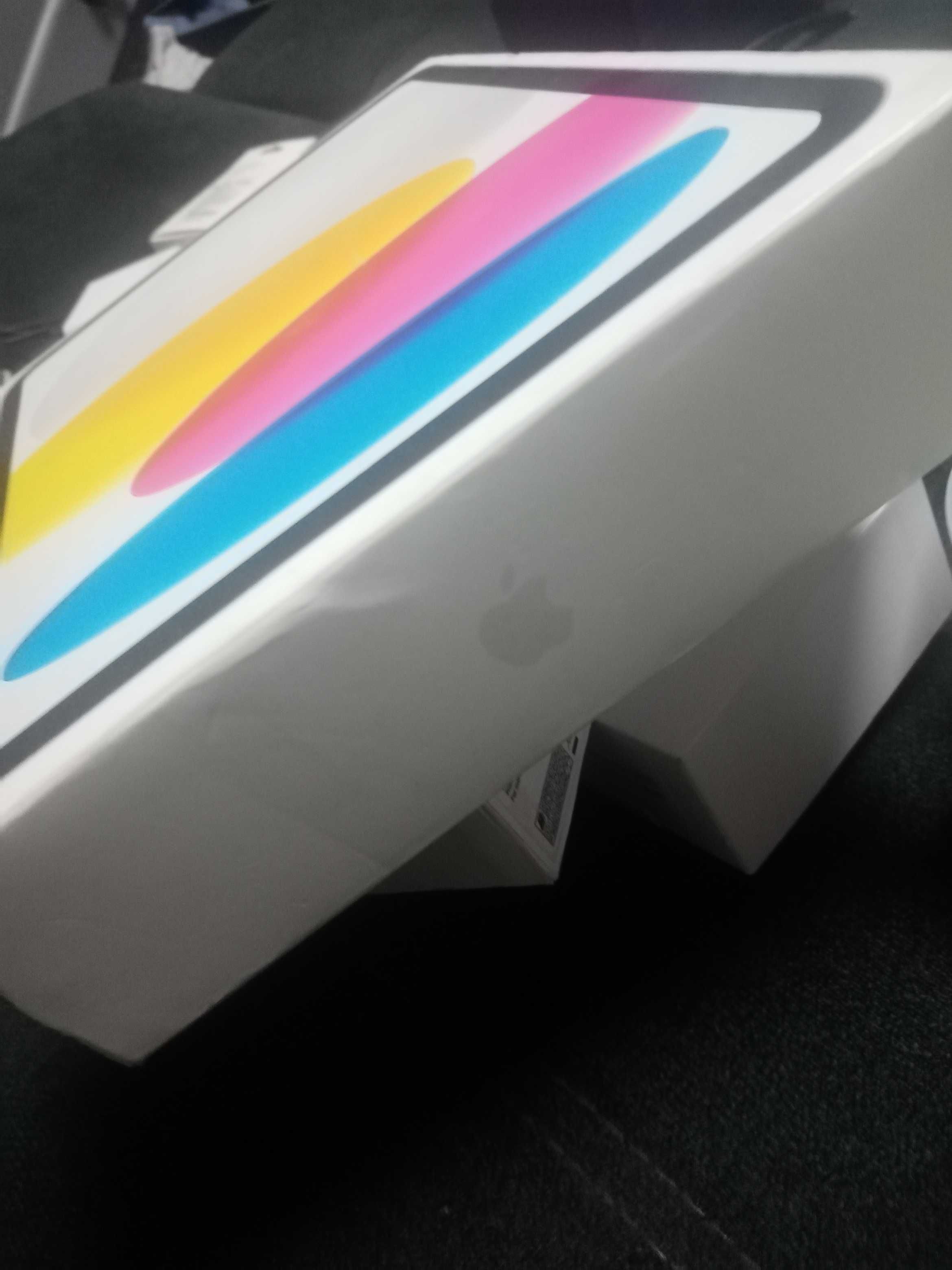 Таблет-iPad 10 64GB Нов