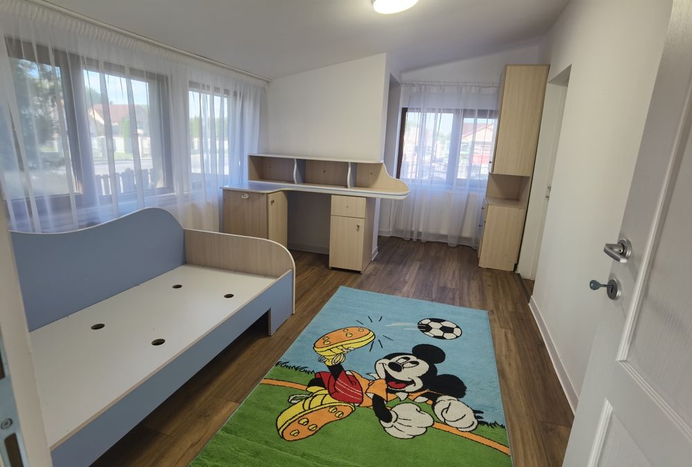 Apartament 3 camere, terasa și gradina