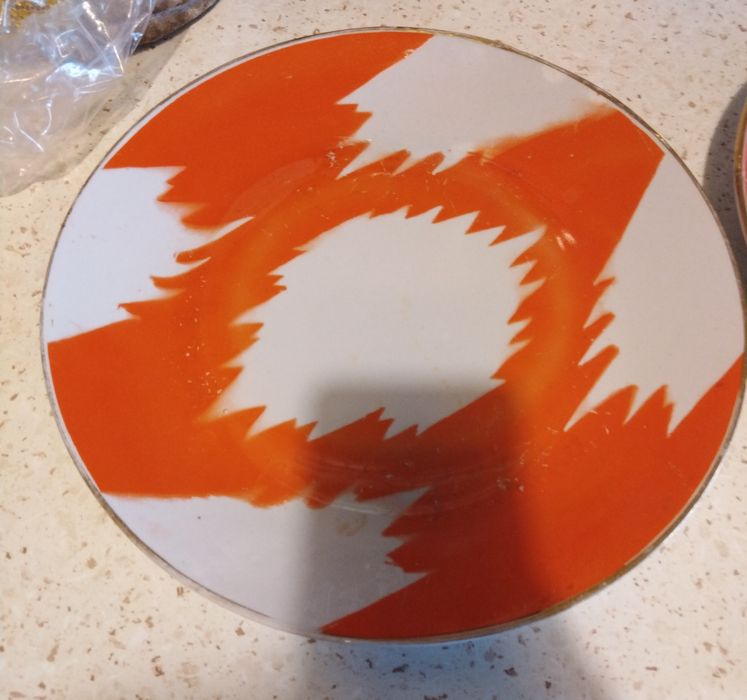 Продаются большие блюда