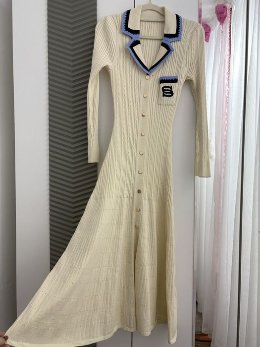 Новые платья.