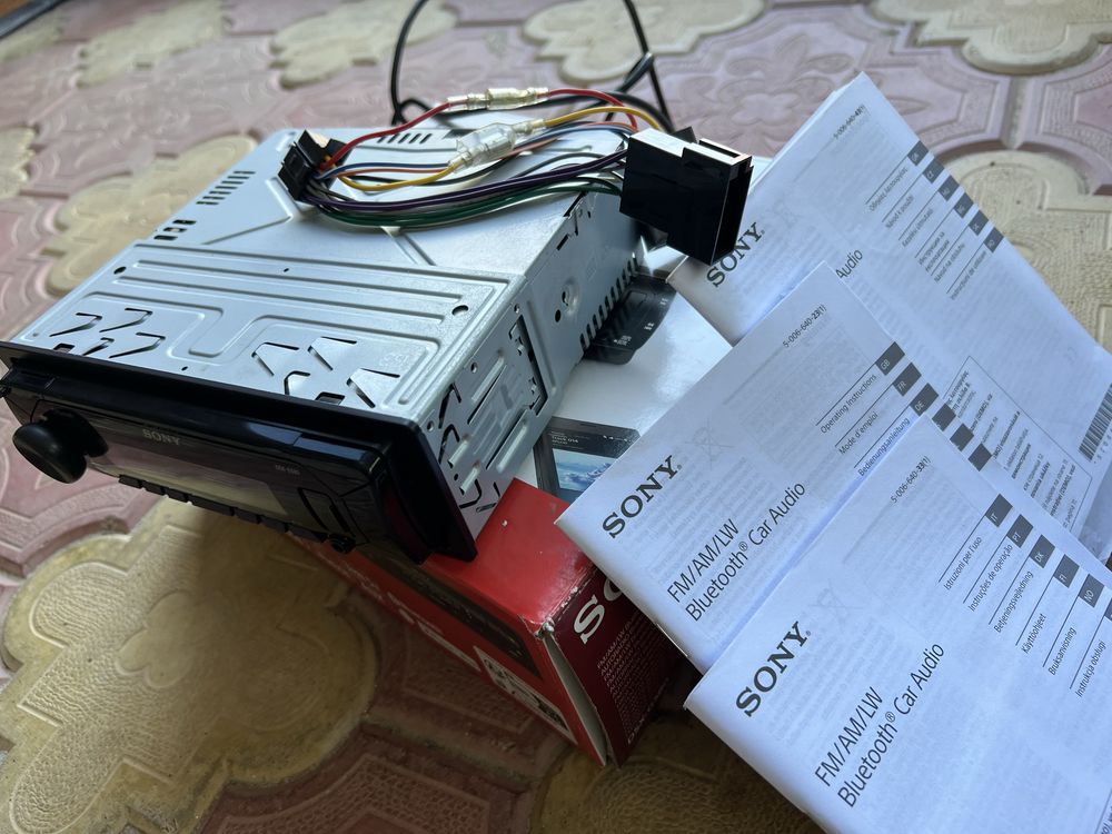 Vand sistem audio in stare buna, detalii la telefon
