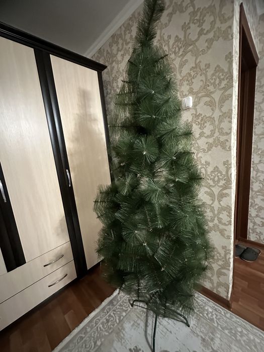 Продам елку состояние хорошое