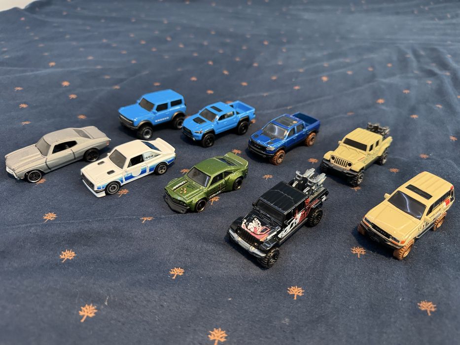 Hot Wheels колички