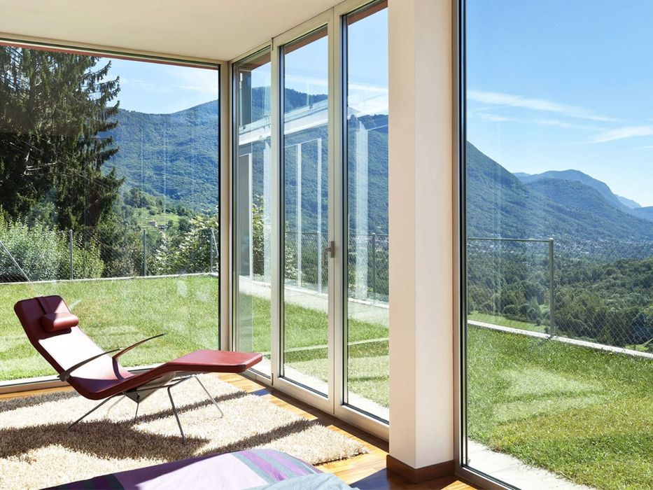 Пластиковые окна и двери' витражи