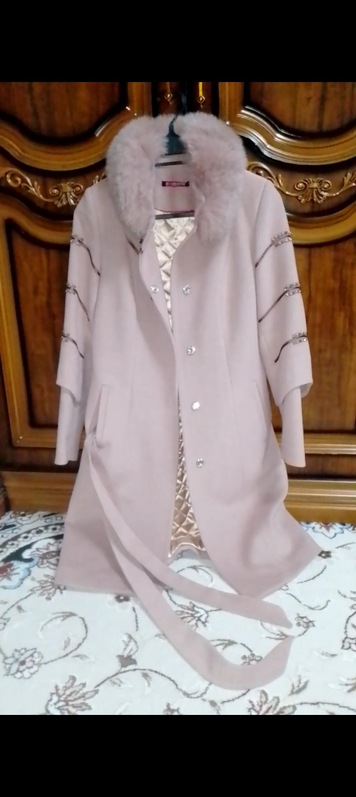 Женские пальто новые