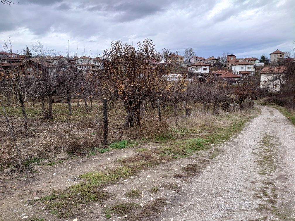 Парцел /УПИ/ в село Селище,община Благоевград - 1670м2