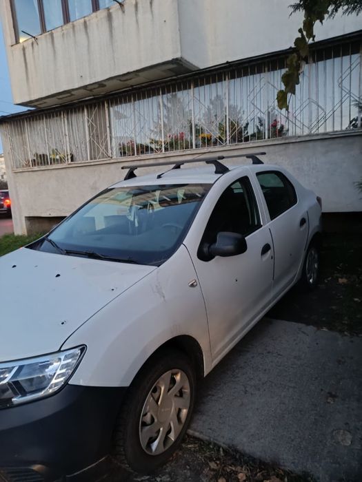 Vind Logan 2018 mașina luată de noua cu 47 de mii de km