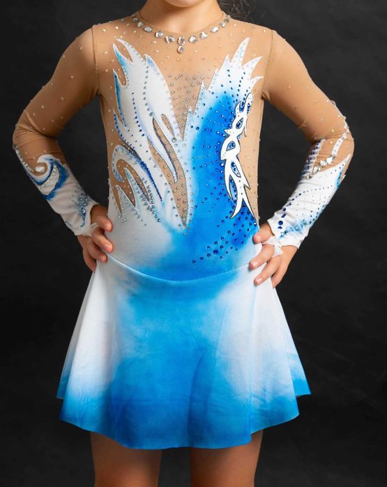 Рокля за фигурно пързаляне