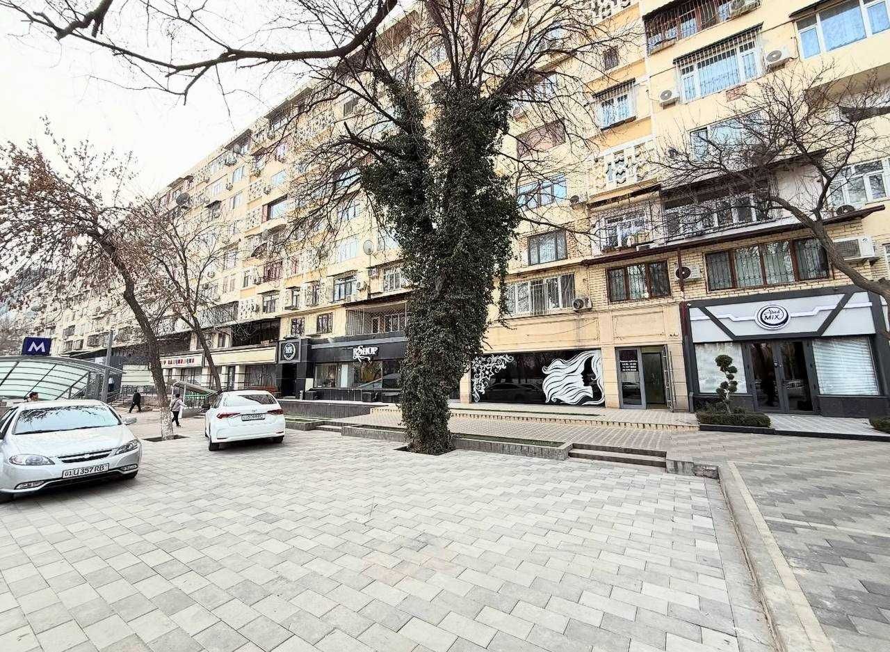 Аренда под Магазин 160м2 ор-р Дружба  Народов