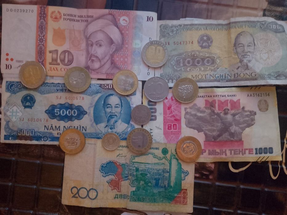 Продам колексионный монета за 50тыс